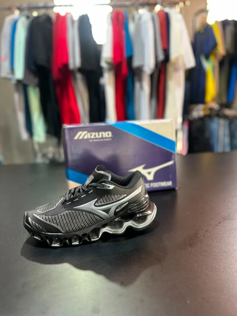 Tenis